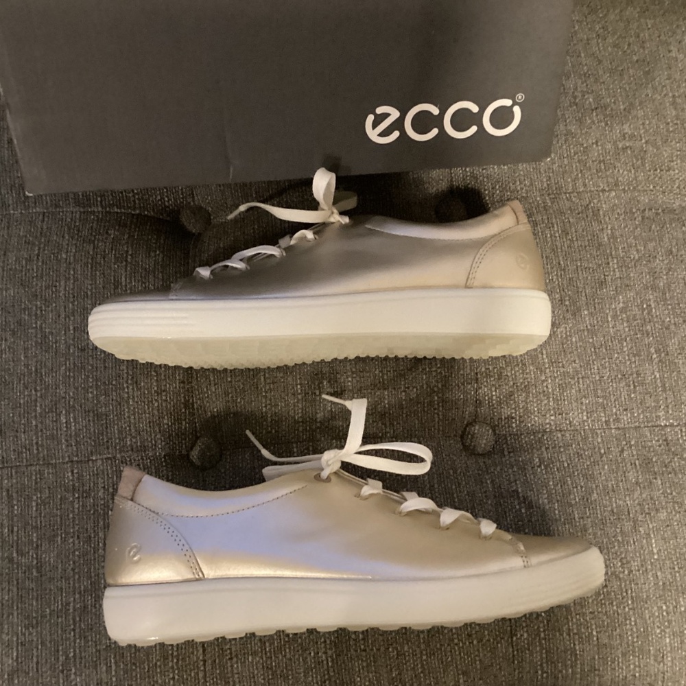 Ecco Women's Soft 7 Dainty Sneakers, size US 10/EU 41 - Picture 6 of 10